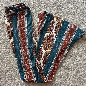 EARTHBOUND Multicolor Paisley Patterned Pants